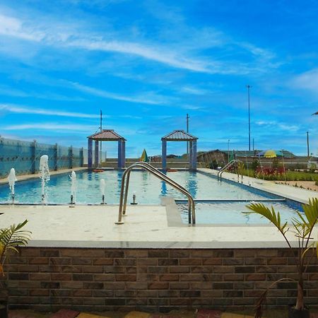 Sea Queen Beach Resort On Beach !! Couple Friendly Family Resort !! มันดราโมนี ภายนอก รูปภาพ